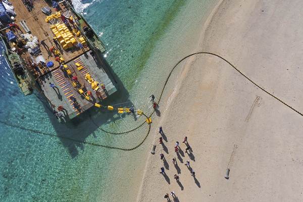  PLN Tambah Kabel Bawah Laut di Kawasan Tiga Gili