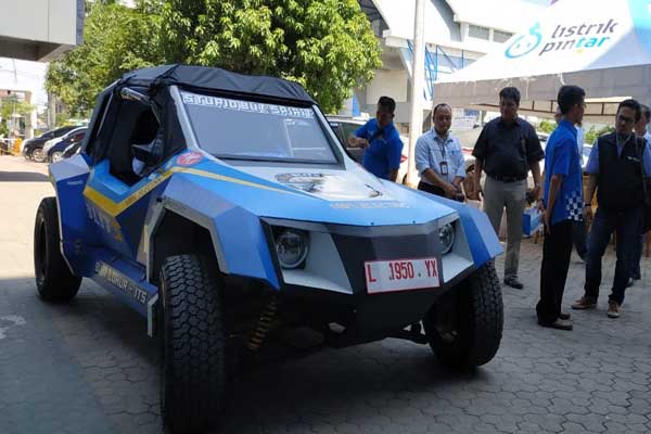  Tempuh 2.055 Km, Mobil Listrik Blits Singgah di Palembang