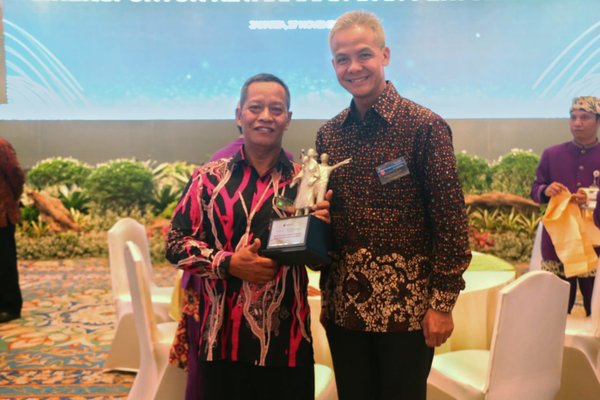  Kelompok Tani Padi Organik di Jateng Diganjar Penghargaan