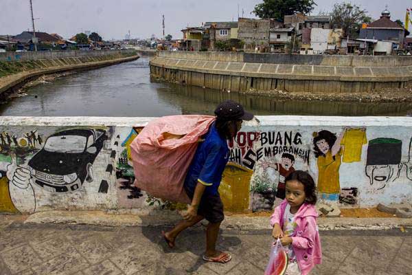  Udang Bisa Hidup, Kondisi Ciliwung Membaik