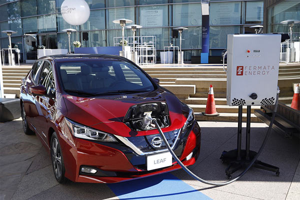  Nissan LEAF Sediakan Listrik Rumah dan Bangunan