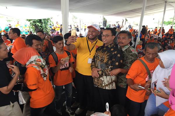 Gubernur DKI Jakarta Anies Baswedan menghadiri Jambore Ceria Anak Indonesia di Gedung Sate, Bandung, Rabu (28/11). JIBI/BISNIS/Wisnu Wage
