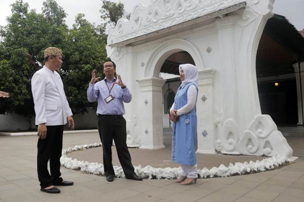  CSR Mandiri Syariah untuk Museum Keraton Kesepuhan Cirebon