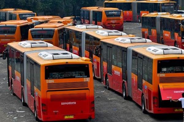  Anies Tinjau Koridor Tujuh Transjakarta