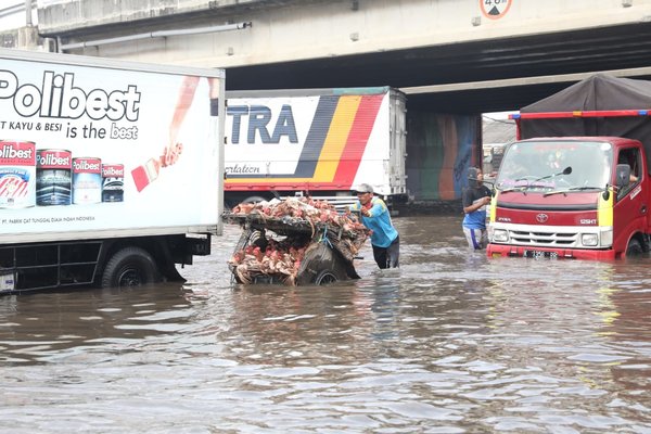  Langkah Gubernur Ganjar Pranowo Atasi Banjir Semarang