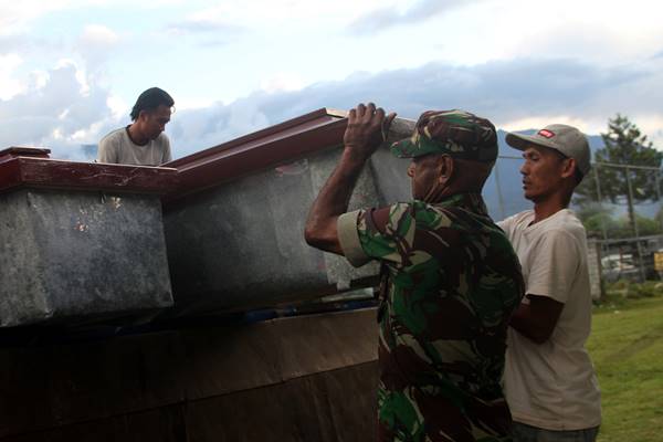  KKB Serang Dua Anggota TNI di Nduga. Anggota yang Gugur Disemayamkan di Pos Kodim Kenyam