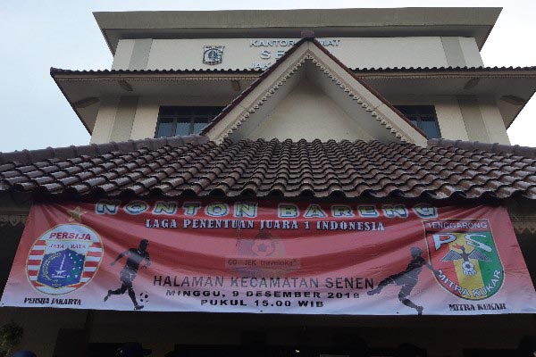  Persija Juara, Nobar Jakmania Bergemuruh di Kantor Kecamatan Senen