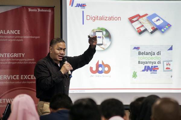  JASA KURIR : Kiriman JNE Melonjak 33%