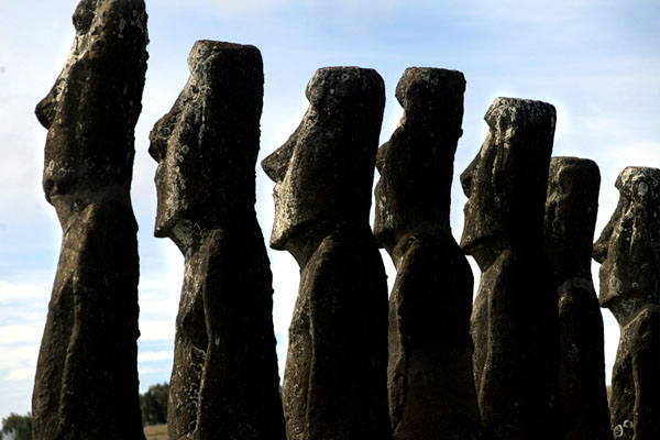  Patung Moai Telantar, Walikota: Lebih Baik Disimpan di Museum Inggris