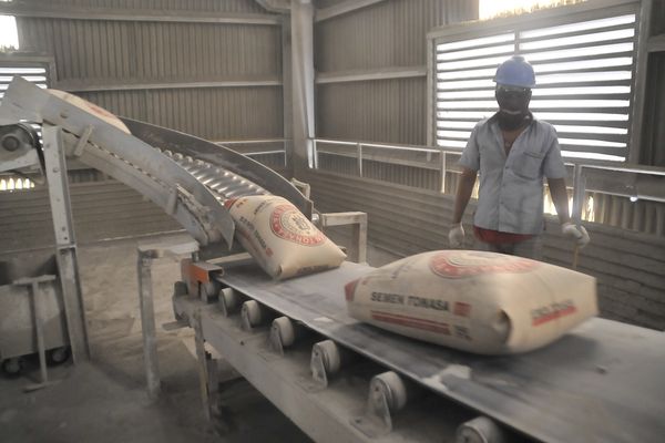  Semen Indonesia Kaji Rencana Pengembangan Packing Plant Banjarmasin