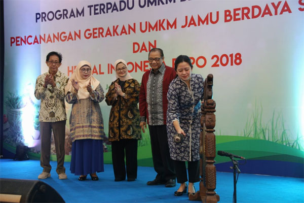  Menko Puan Ajak Milenial Untuk Konsumsi Jamu