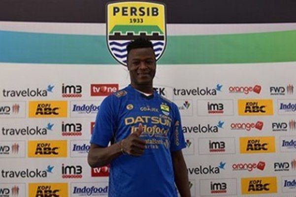  Persib Pastikan Tetap Diperkuat N\'Douassel Musim Depan