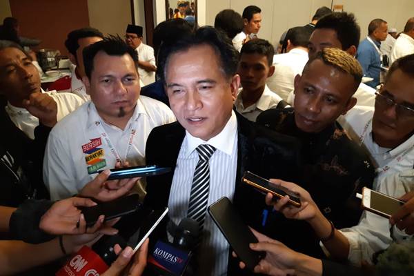  Yusril Usulkan TKN Jokowi-Ma\'ruf Amin Membuat Tim Hukum Siber