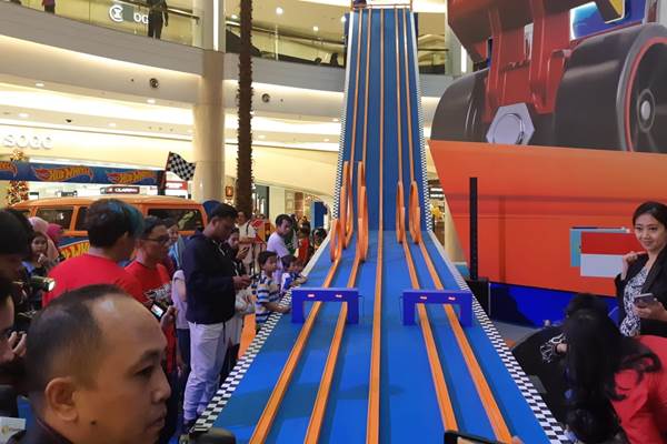  Kokas dan Mattel Hadirkan Lintasan Mobil Mainan Terpanjang di Indonesia