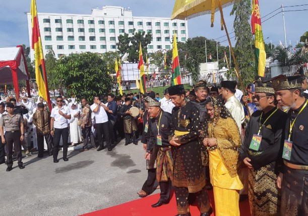  Dapat Gelar Kehormatan dari Riau, Ini Kata Presiden Jokowi