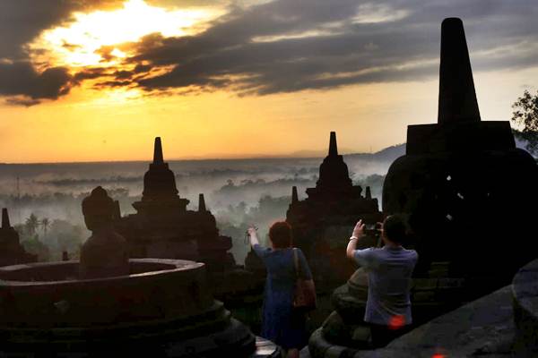  Wisata Matahari Terbit dari Candi Borobudur