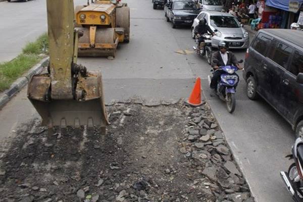  Alokasi Perbaikan Jalan Rusak di Sumsel Capai Rp3 Triliun