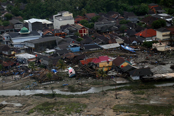  TSUNAMI SELAT SUNDA