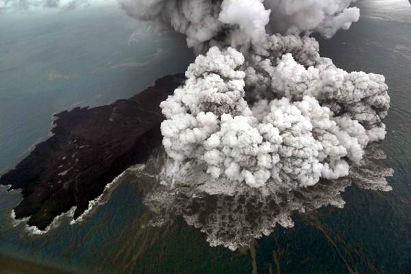  Longsor Bawah Laut Anak Krakatau tak Terdeteksi Seismograf, Tsunami pun Datang tanpa Peringatan Dini