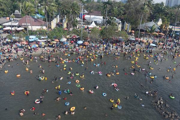  Pemprov DKI Rayakan Natal di Ancol 11 Januari