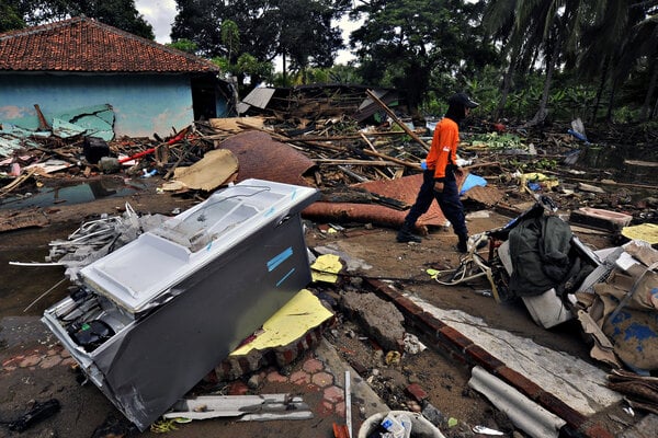  Korban Meninggal Akibat Tsunami Mencapai 397 Orang, Berpotensi Bertambah