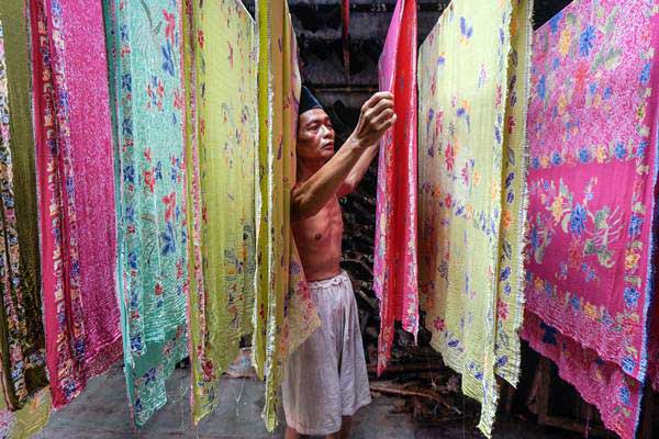  Batik Pekalongan Siap Tembus Pasar Spanyol