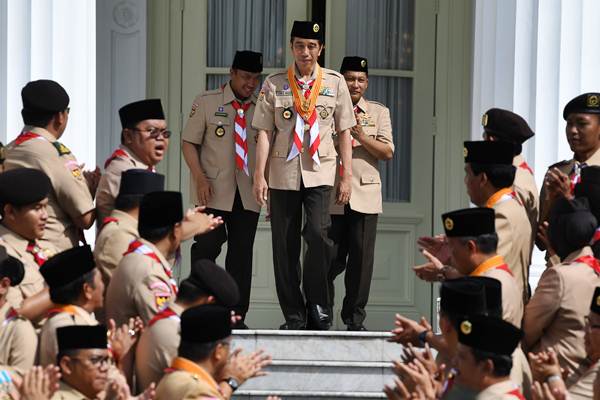  Presiden Jokowi Lantik Pengurus Kwarnas Gerakan Pramuka