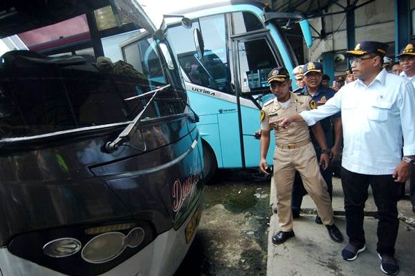  Budi Karya Sumadi Pantau Kesiapan Armada Bus