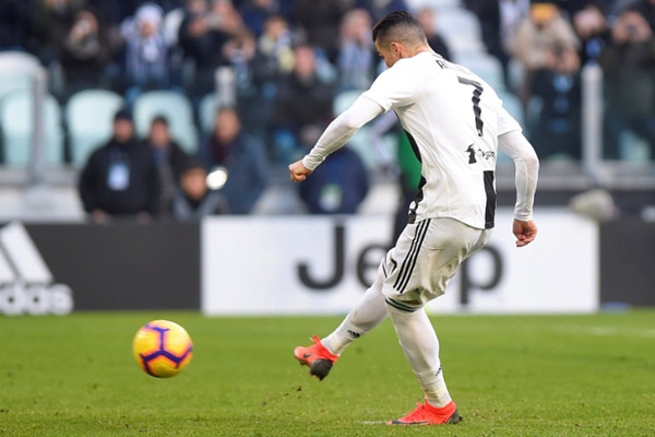  Tambah 2 Gol, Ronaldo Top Skor Serie A Lewati Piatek