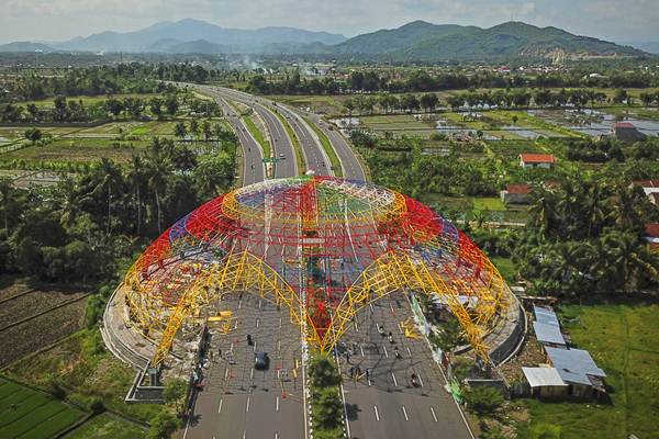  Pembangunan Gapura Mataram Metro