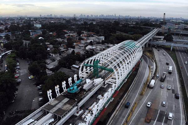  Proyek Pembangunan LRT Jabodebek Capai 50%