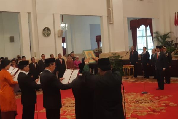  Presiden Jokowi Saksikan Pengucapan Sumpah Anggota LPSK