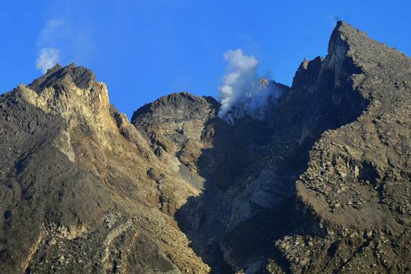  Peningkatan Pertumbuhan Kubah Lava Gunung Merapi