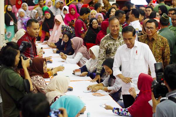  Bantuan PKH Naik, Jokowi Berharap Angka Kemiskinan Turun