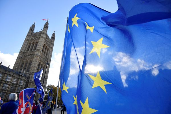  PM May Peringatkan Parlemen Inggris untuk Dukung Proposal Brexitnya