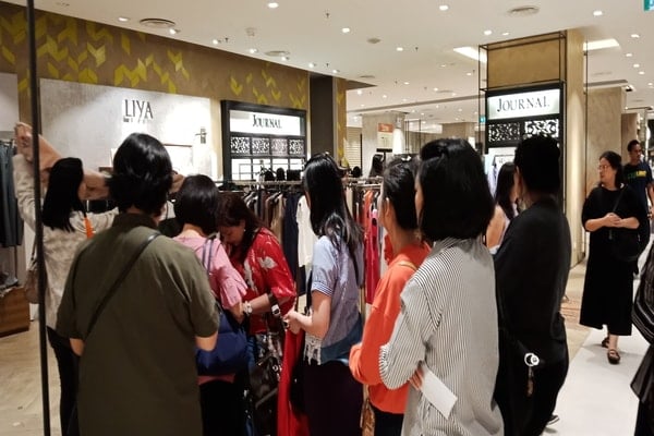  Closing Down Sale Diserbu Pengunjung, Central Retail Berlakukan Sistem Buka Tutup