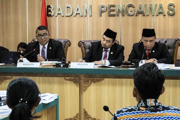  DEBAT CAPRES 2019 PUTARAN I: Rekomendasi Bawaslu untuk KPU, Timses Jokowi-Ma\'ruf & Prabowo-Sandi