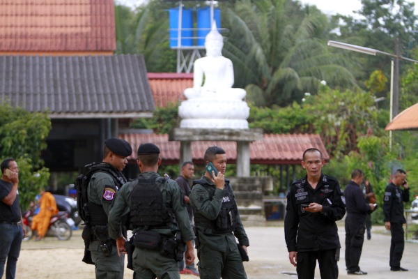  Dua Biksu Thailand Ditembak Mati Orang Tak dikenal
