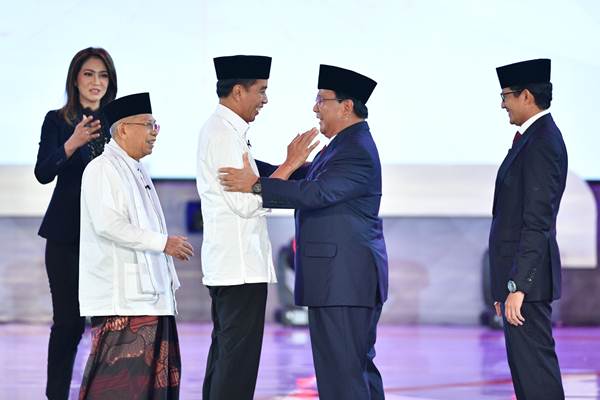  Debat Capres Jokowi-Ma\'ruf Vs Prabowo-Sandi pada Putaran Pertama Dinilai Memalukan