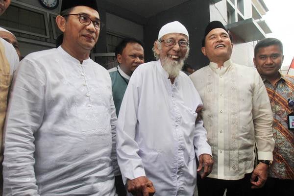  Kuasa Hukum Pastikan Pembebasan Abu Bakar Ba\'asyir Tidak Terkait Pilpres 2019