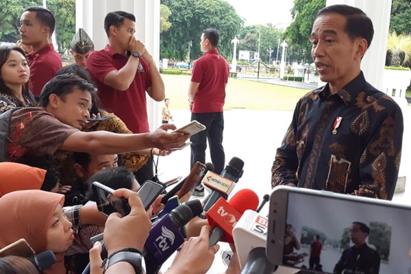  Jokowi Sebut Abu Bakar Ba\'asyir Bebas Bersyarat, Harus Melalui Mekanisme Hukum