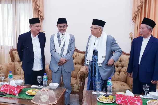  Dalam Istigosah Kubro, Ma\'ruf Amin Tegaskan Pancasila Titik Temu Bangsa Indonesia