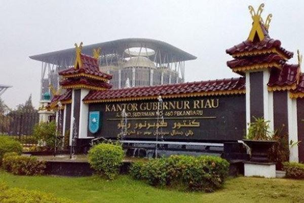  Pemprov Riau Gelar Sertijab Komut Jamkrida