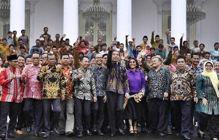  Presiden Jokowi Bersilaturahmi dengan Nelayan