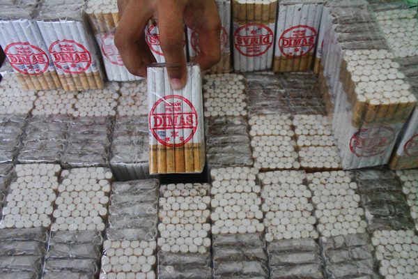  Ditjen Bea Cukai Terus Tekan Peredaran Rokok Ilegal