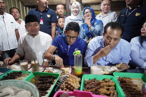  Di Wonogiri, Pendukung Jokowi Sambut Sandiaga Uno