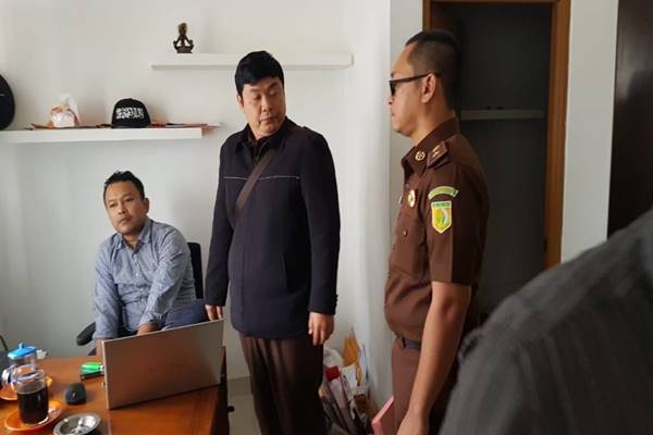  Kejaksaan Negeri Jakarta Selatan Tangkap DPO Korupsi Rp4,4 Miliar