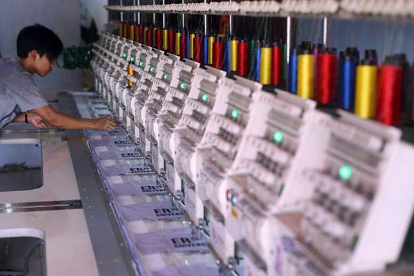  Pengusaha Tekstil Kian Tersandera Impor Bahan Baku