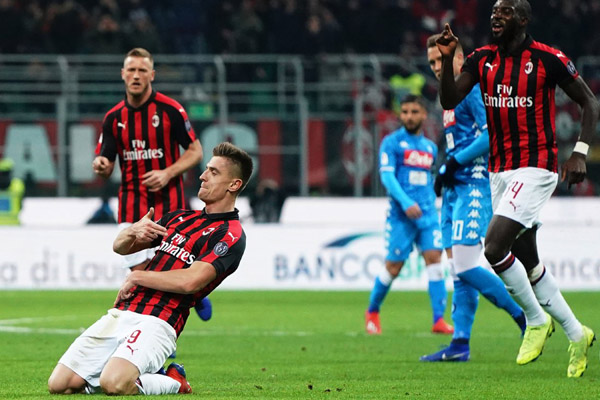  Debutan Milan Piatek Rontokkan Napoli di Coppa Italia