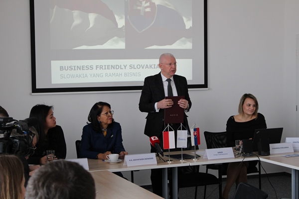  Tingkatkan Perdagangan Bilateral, Indonesia Gelar Seminar Bisnis di Slowakia